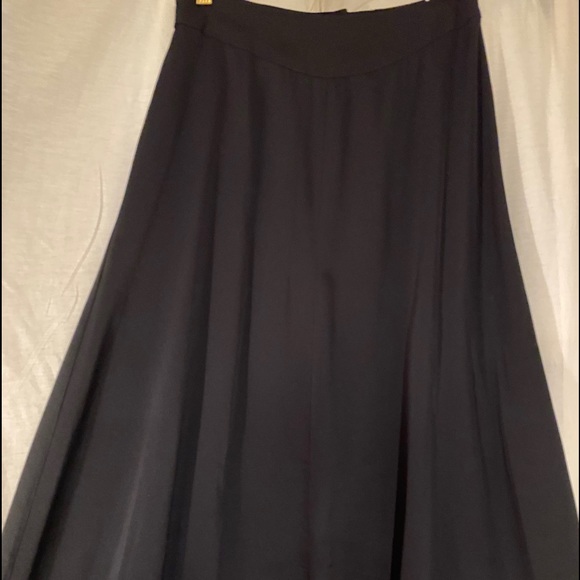 Ladies Cynthia Josie Black Chiffon Skirt Size 12 - Picture 1 of 5